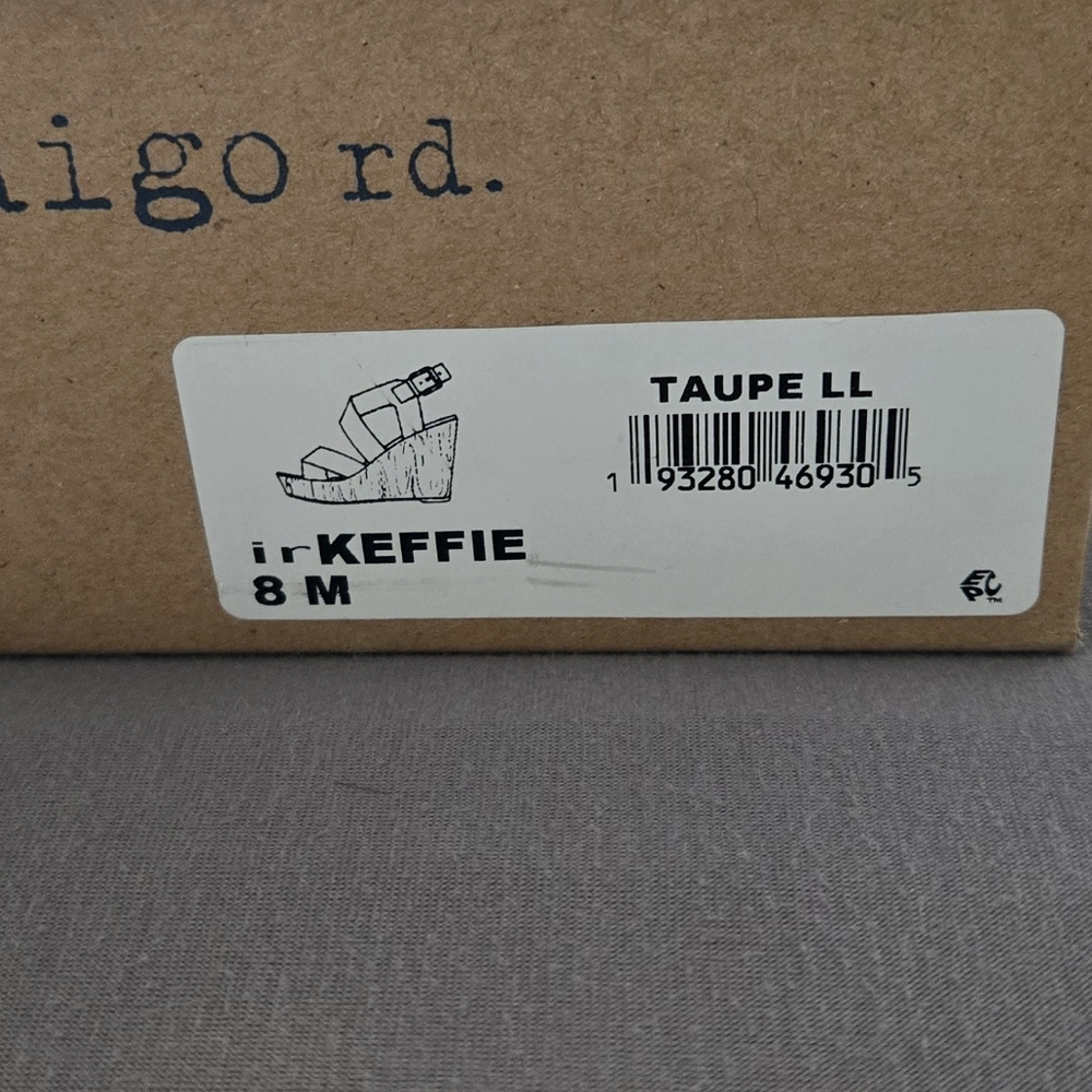 Taupe Indigo rd. 8M Wedges - Picture 2 of 9